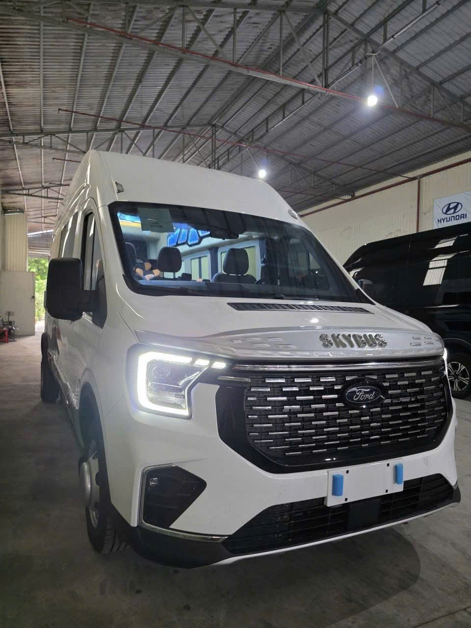 Cập nhật giá xe Ford khuyến mãi mới nhất: Ford Ranger, Ford Everest, Ford Territory,